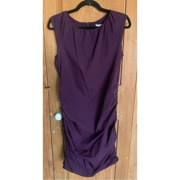 Diane Von Furstenberg Tulipan sleeveless plum ruched midi dress NWT - Picture 1 of 11